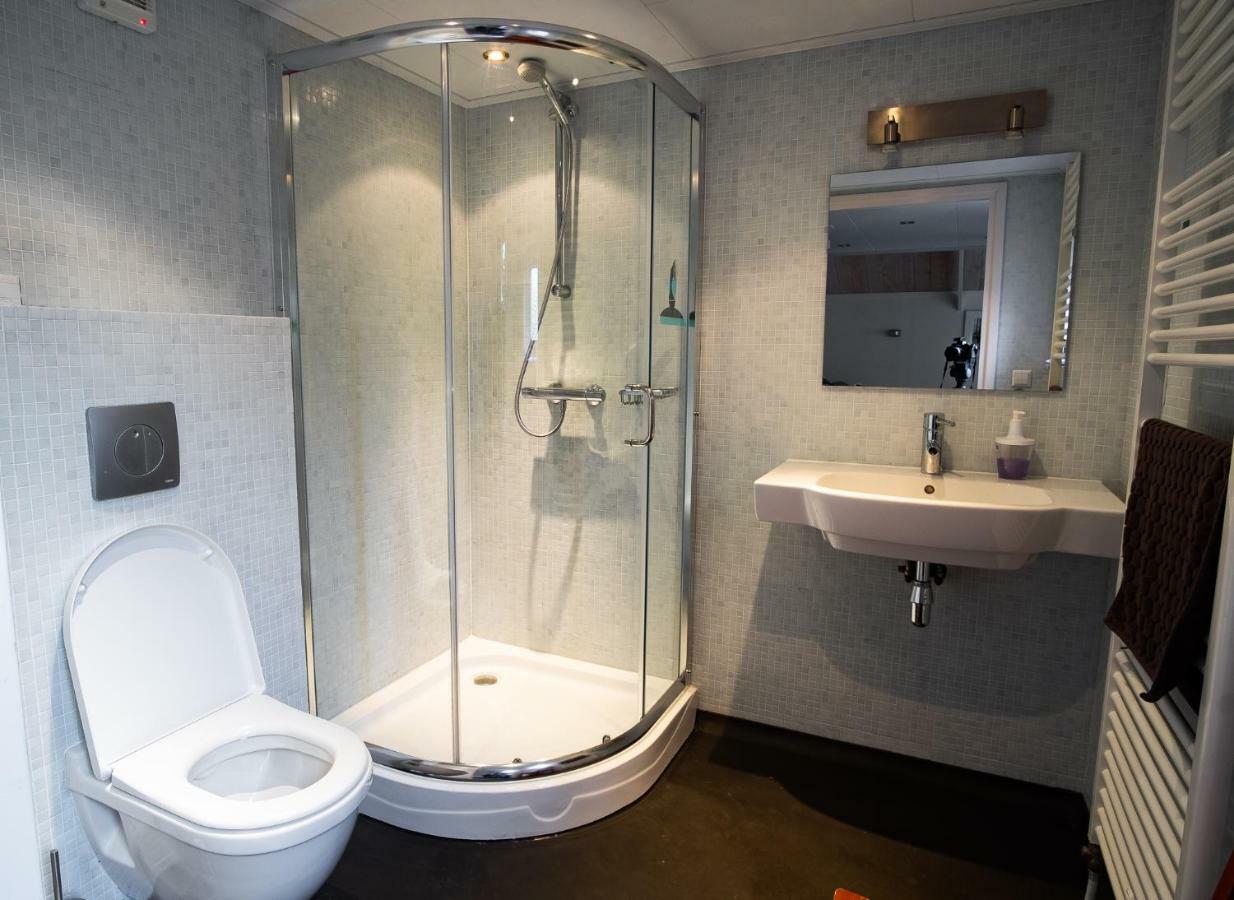 B&B De Wadvaarder Midsland Kültér fotó